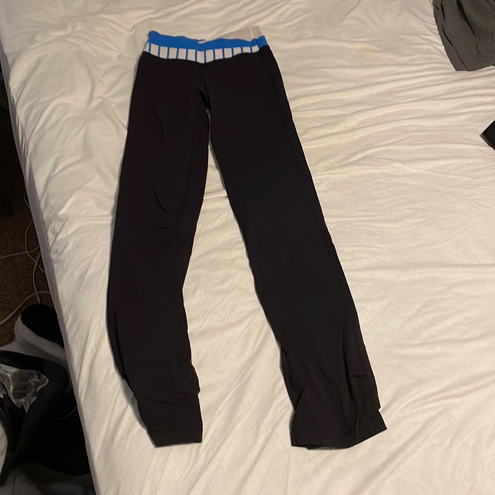 Lululemon Flare Wunder Leggings - Size 4